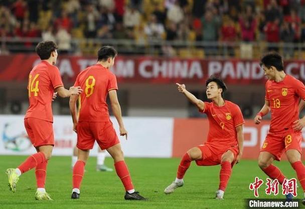 ức Gà Luộc Bao Nhiêu Calo